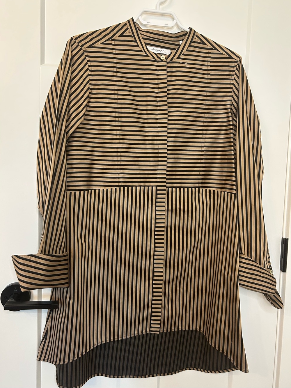 Foxcroft NYC Tan Black Striped Tunic Shirt Shacket Sz 10 Non-Iron Cotton